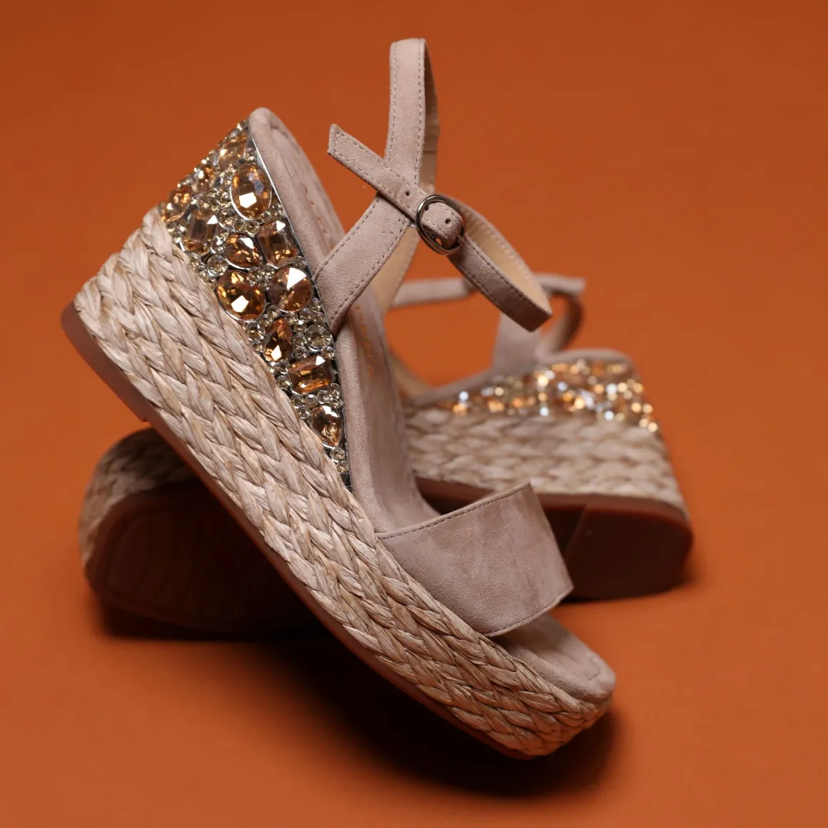 ALMA EN PENA MIA WEDGES