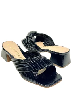 CARMINA IRIS HEELS