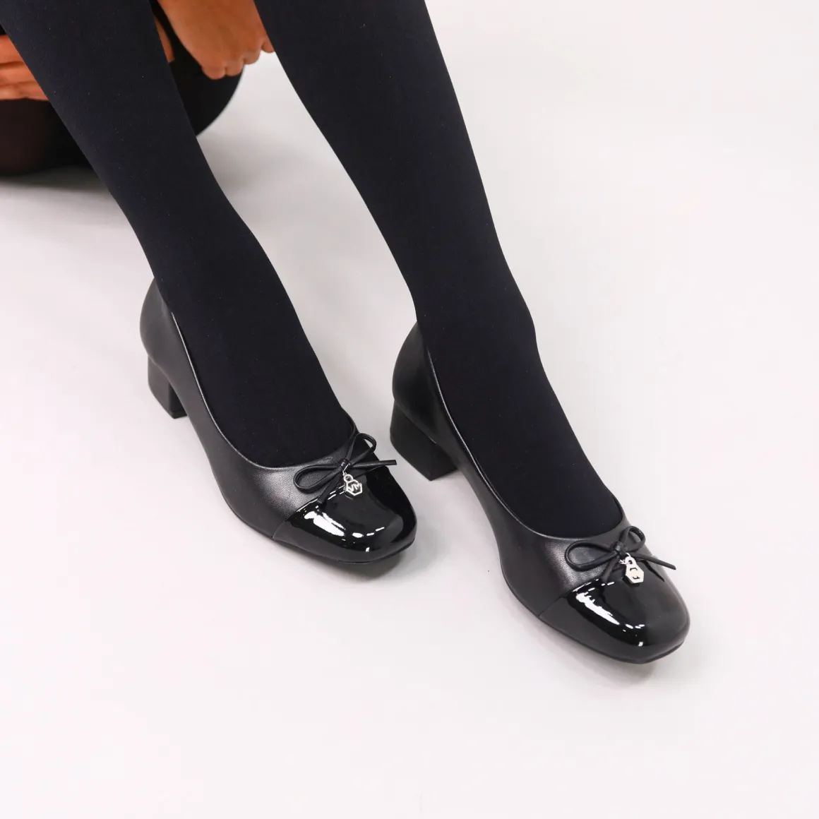 EGO YARA PUMPS