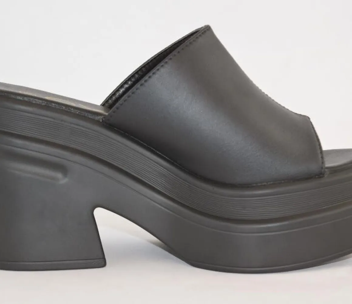 EXE PHOEBE SLIP-ON
