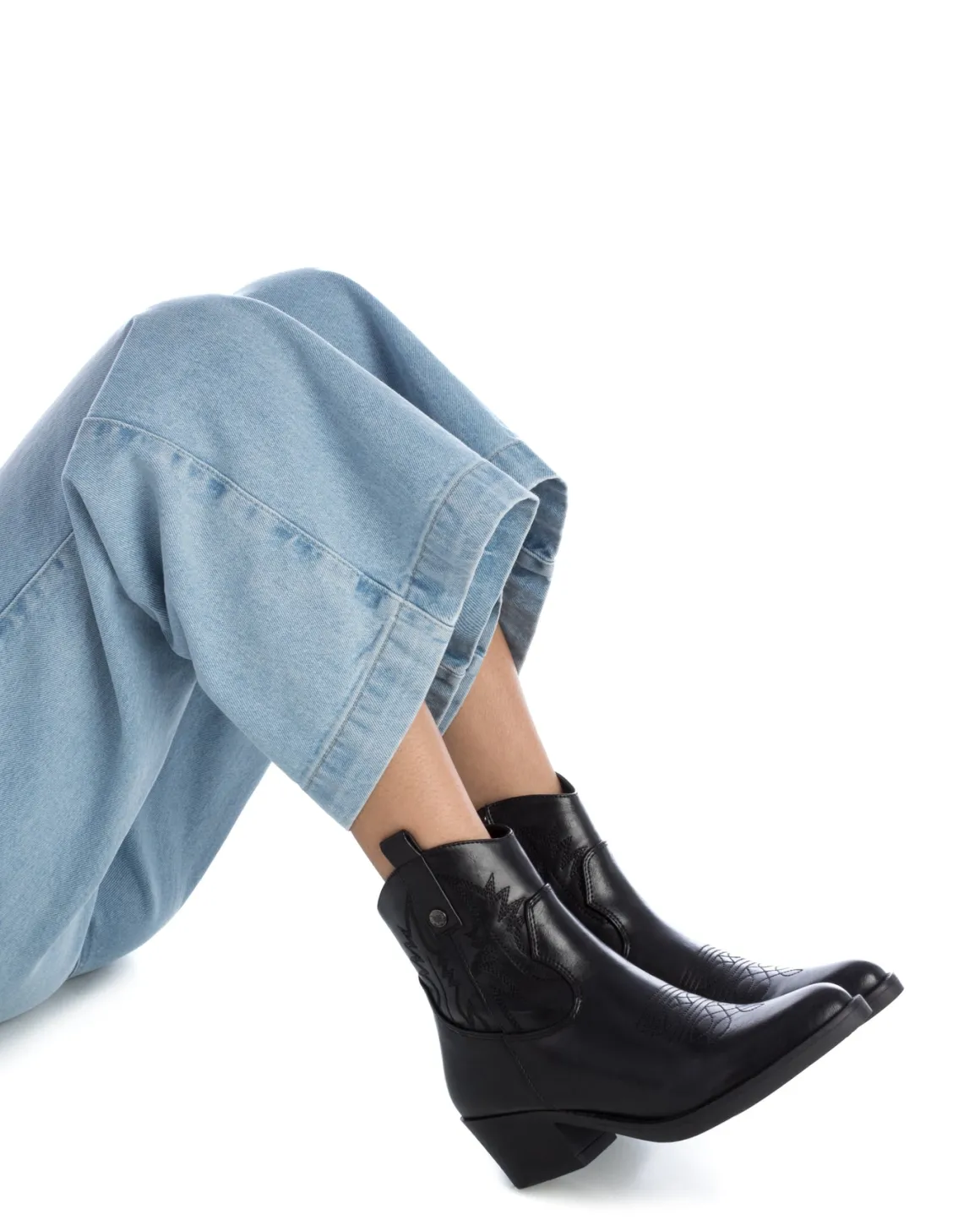 REFRESH ELARA BOOTS