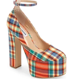 STEVE MADDEN SKYRISE PUMPS