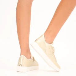 TREVE AZURE SNEAKERS