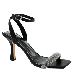 TREVE DILAS HEELS